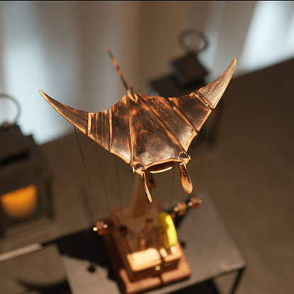 Wooden manta ray, automaton manta ray, manta ray music box, mechanical manta ray, decoration, wood art, statue, sculpture, home decor, wood carving, handmade, can be manually moved