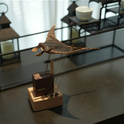 Wooden manta ray, automaton manta ray, manta ray music box, mechanical manta ray, decoration, wood art, statue, sculpture, home decor, wood carving, handmade, can be manually moved