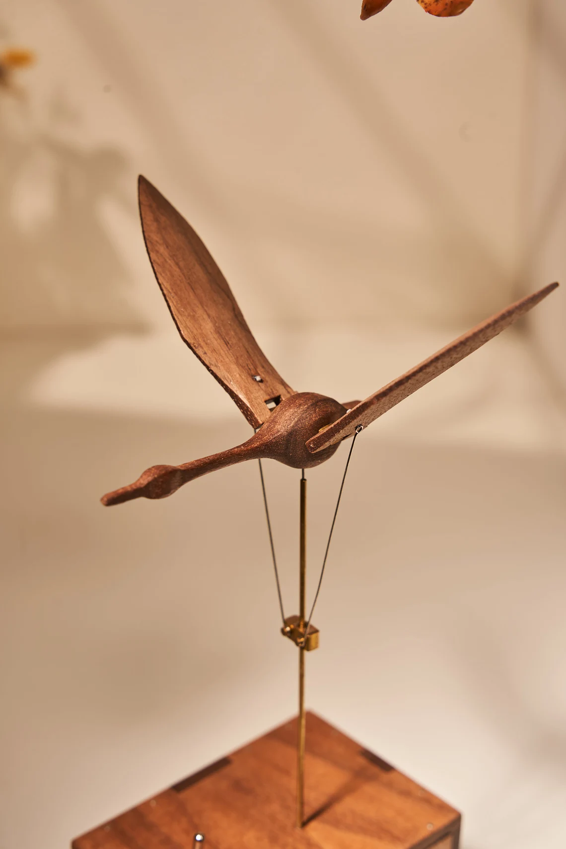 Wooden Swan, automata Swan, Music Box, Ornament, Bird Figurine, Wood art, Statue, Sculpture, Home Decor, Woodcarving, Handmade, Handcraft,Music is the poetry of birds